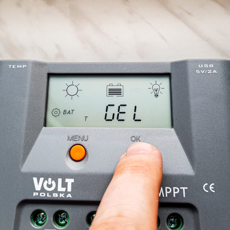 Volt Regulator solarnu SOL MPPT 10A 12V/24V Blue