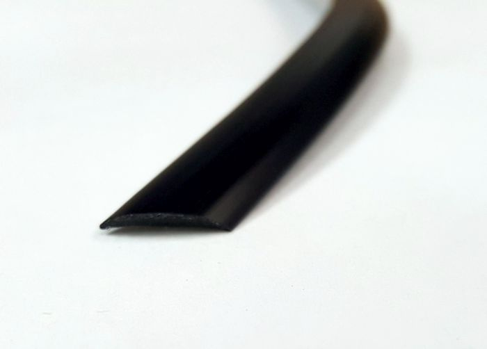 klin ozdobny listew alu 1mb szer 10mm czarny