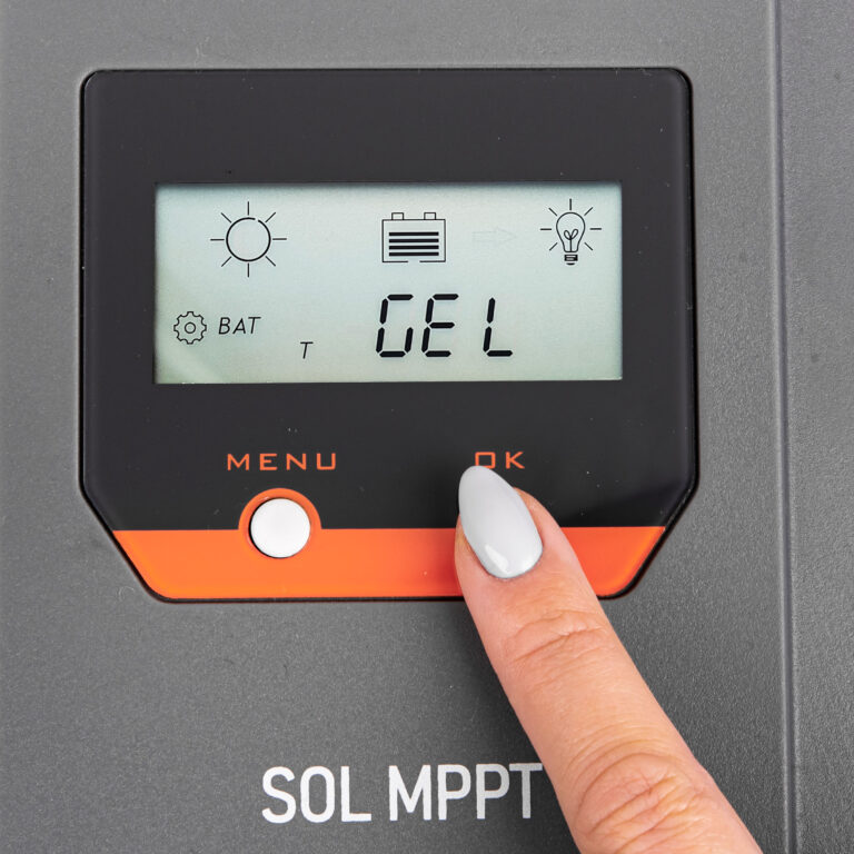 Regulator solarny SOL MPPT 20A (100V) 12/24V + LCD + BLUETOOTH Volt